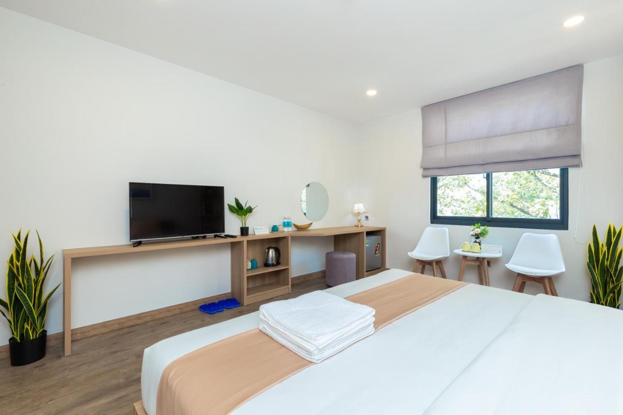 Cozrum Lux Hotel TP. Hồ Chí Minh Ngoại thất bức ảnh