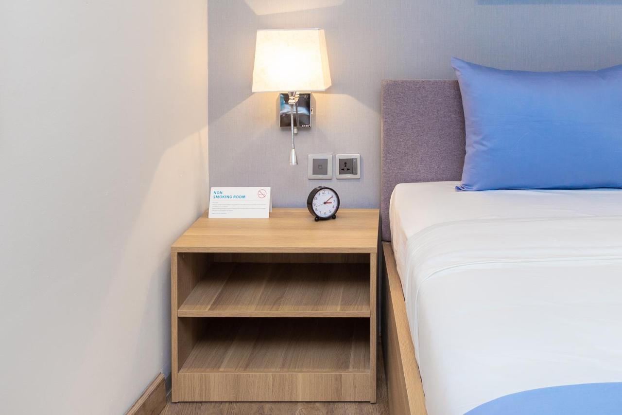 Cozrum Lux Hotel TP. Hồ Chí Minh Ngoại thất bức ảnh