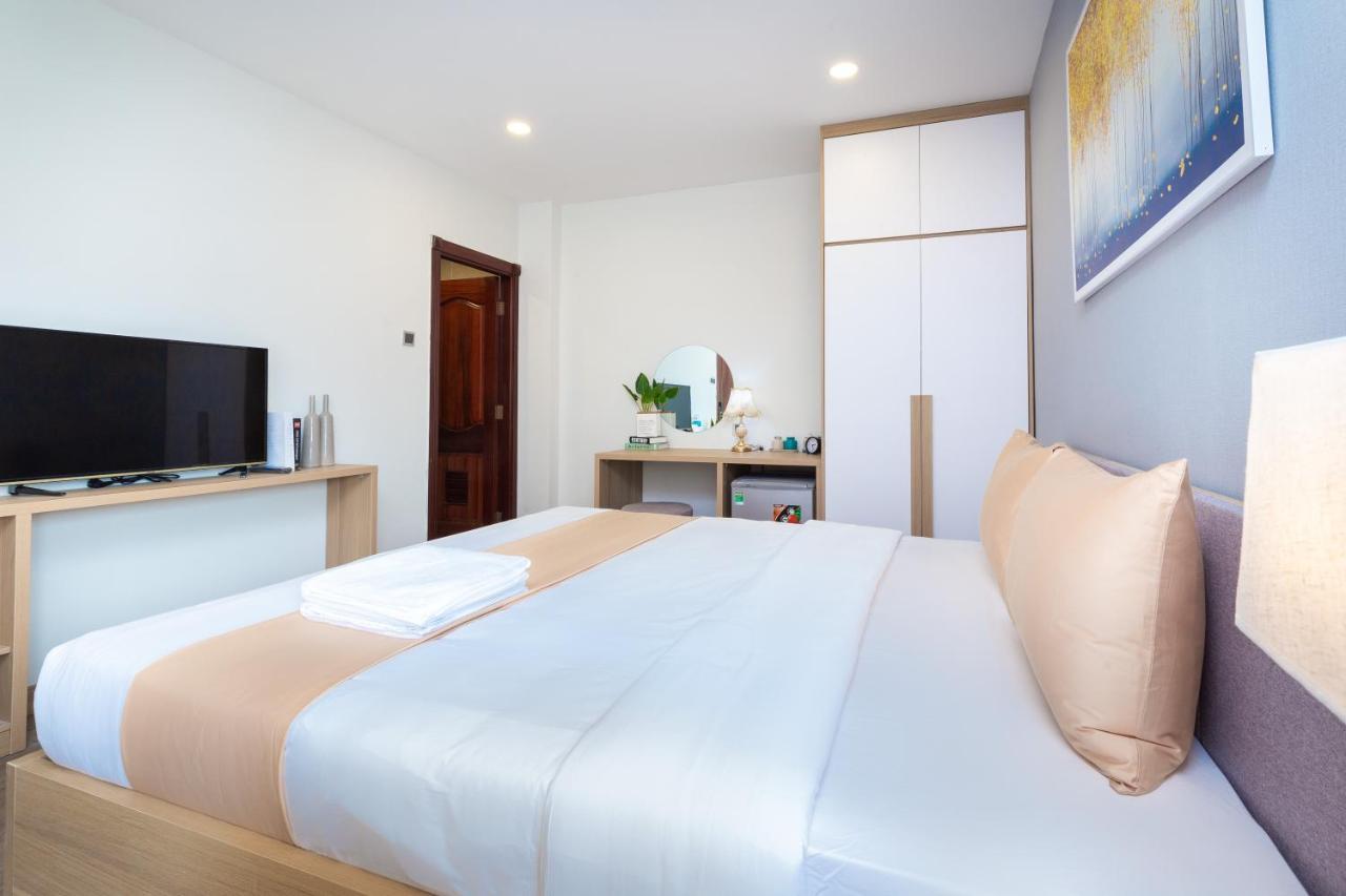 Cozrum Lux Hotel TP. Hồ Chí Minh Ngoại thất bức ảnh