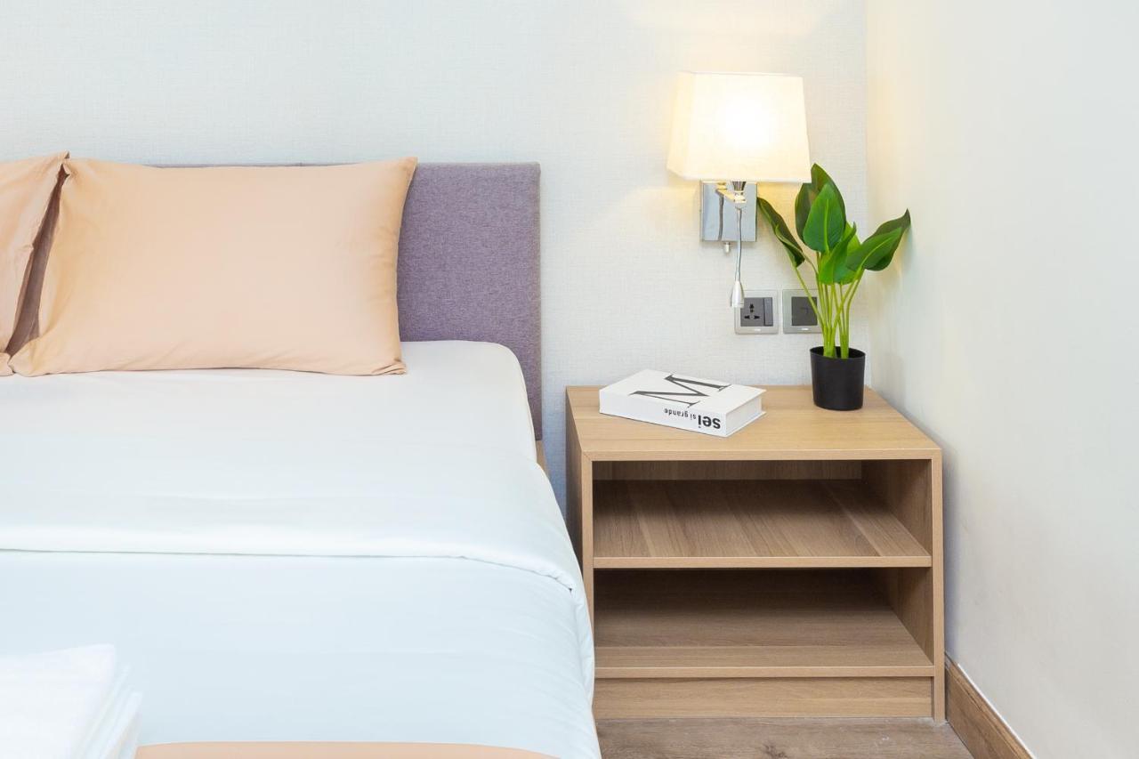 Cozrum Lux Hotel TP. Hồ Chí Minh Ngoại thất bức ảnh